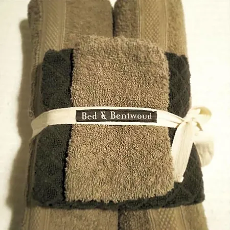 Bed & Bentwoud Alojamento de Acomodação e Pequeno-almoço 3*