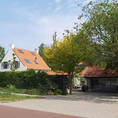 Bed & Bentwoud Bed & Breakfast 3*